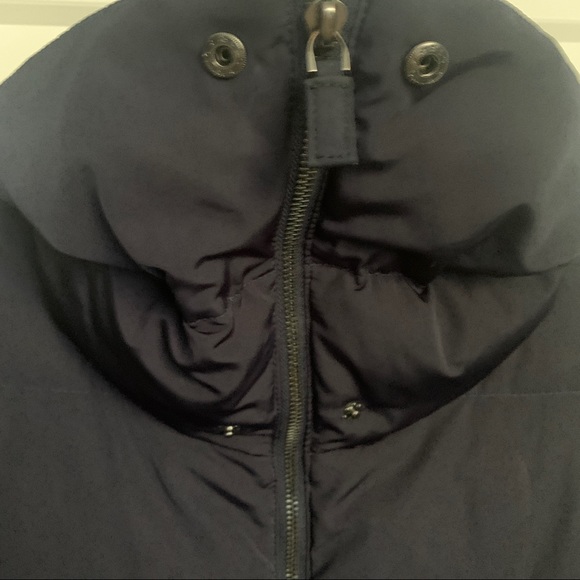 Talbots Navy Puffer Vest - Picture 6 of 16